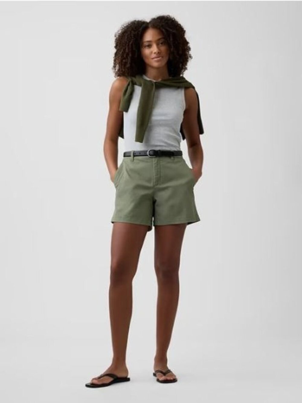 Gap Khaki Girlfriend Shorts Size 16 Olive green High Rise Dark Wash